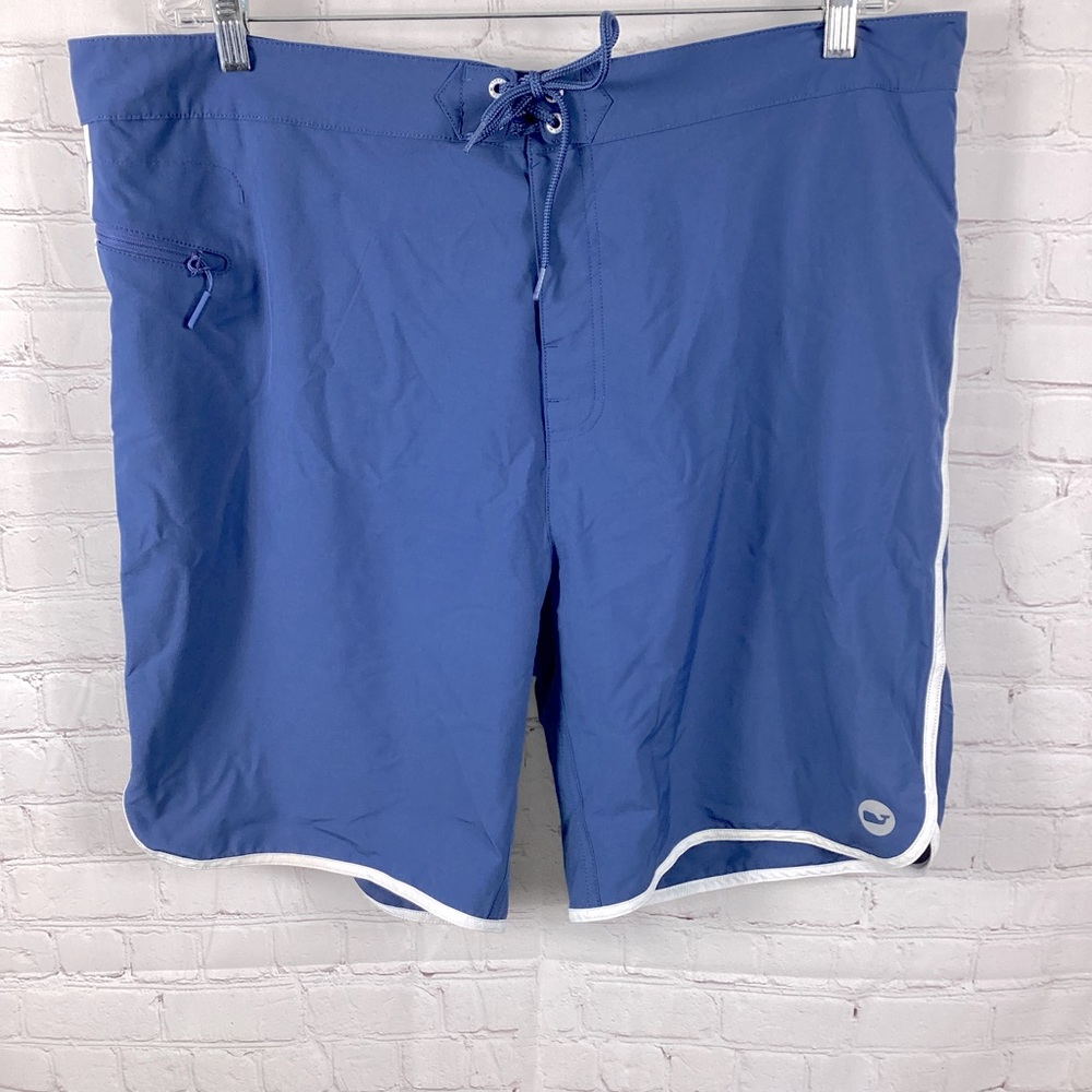 Vineyard Vines Swim Trunks Men’s Size 40 Solid Blue White Trim Side Pocket